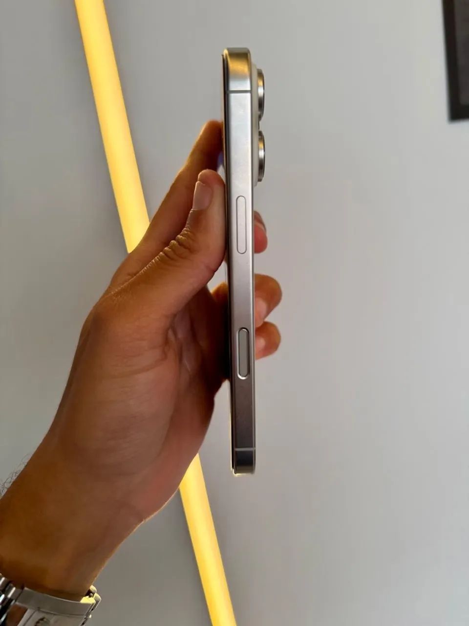 iPhone 16 Pro Max 256GB - Foto 3