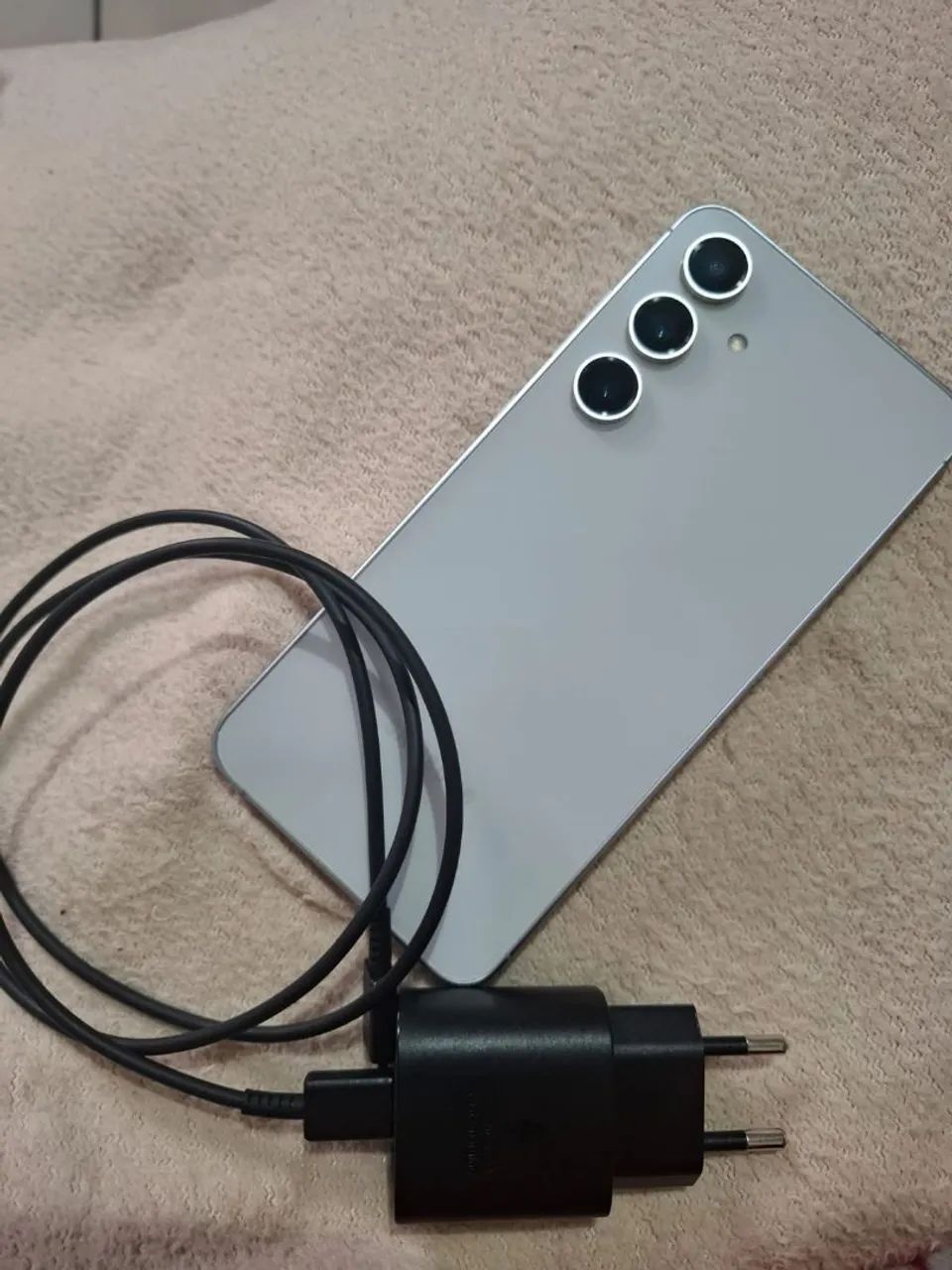 Celular S24 FE 128gb - Foto 3