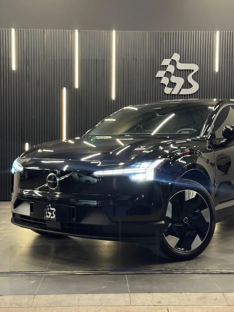 Volvo EX30 E60 Plus (elétrico) 2024 - Foto 2