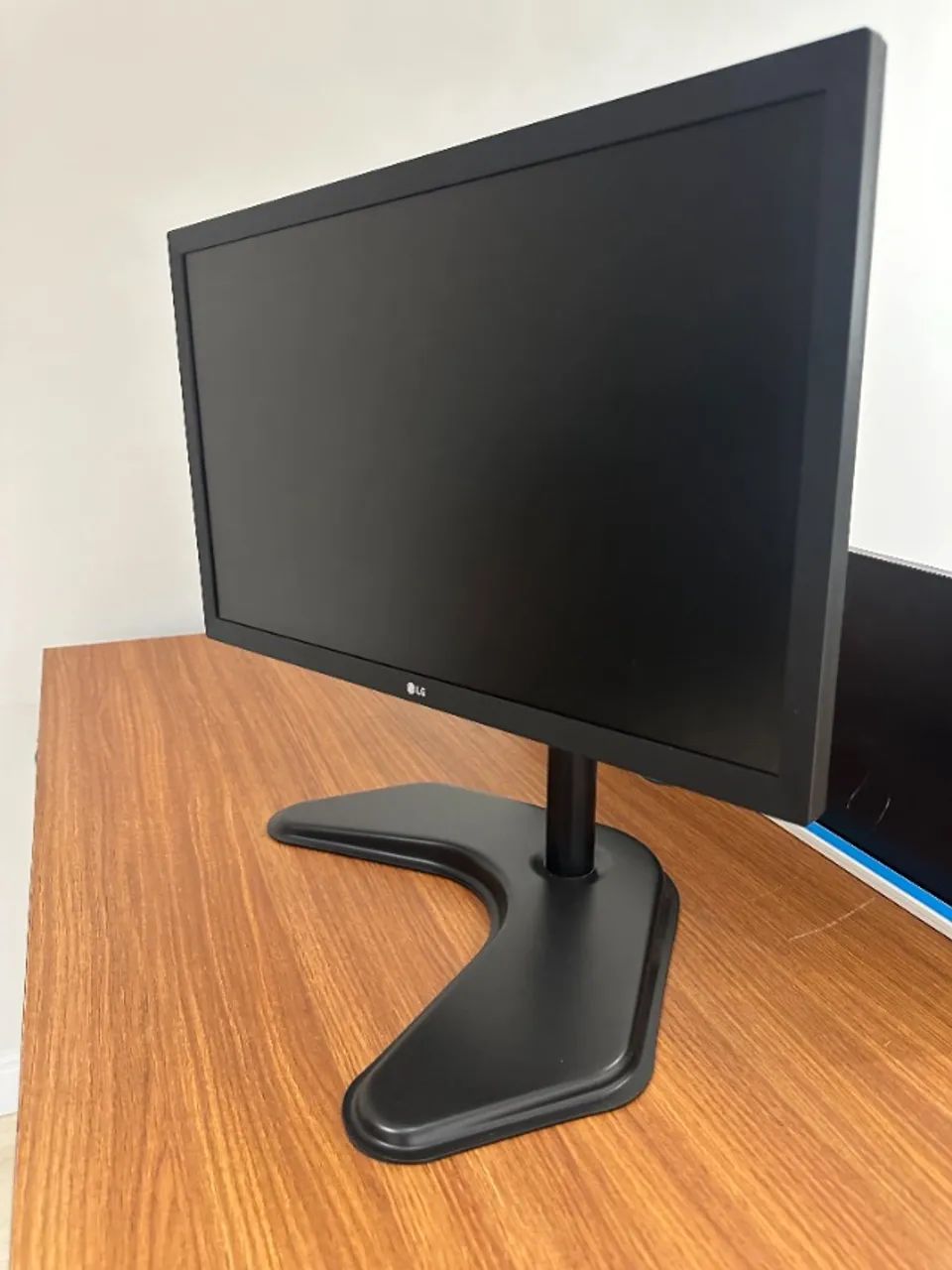 Monitor LG 21" + Suporte Ergonômico - Foto 2