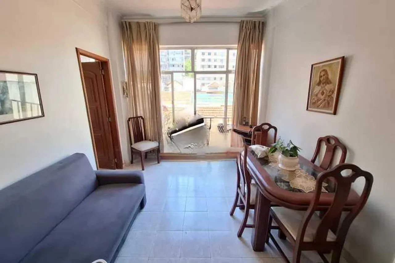 Apartamento : / Residencial / Catete