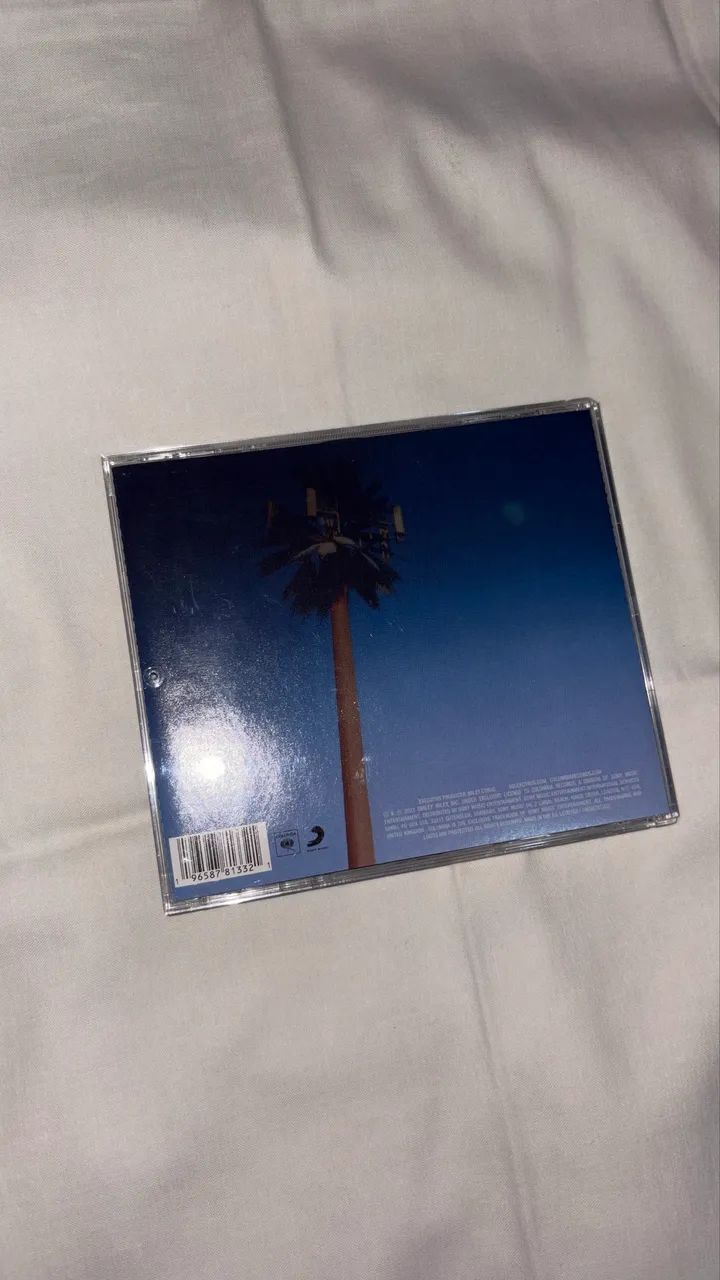 Cd Miley Cyrus - Endless Summer Vacation IMPORTADO - Foto 2