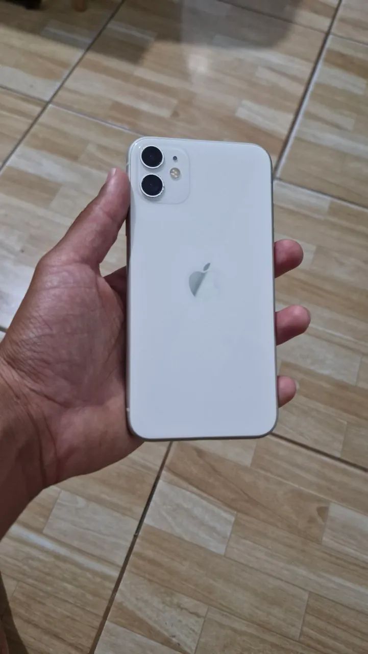 IPHONE 11 64G - Foto 2