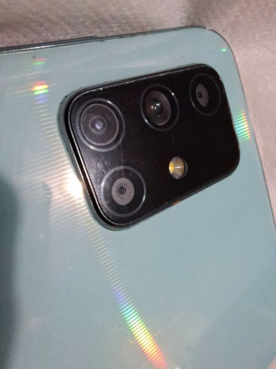 Smartphone Samsung Galaxy A71 128GB 6GB RAM usado - Foto 5