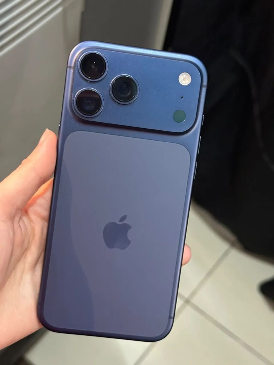 17 pro max , 256 gb  - Foto 2