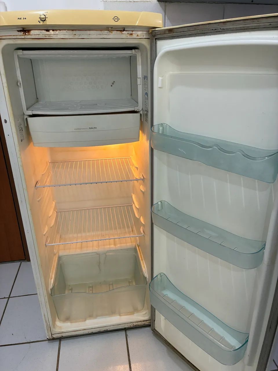 Vendo geladeira electrolux