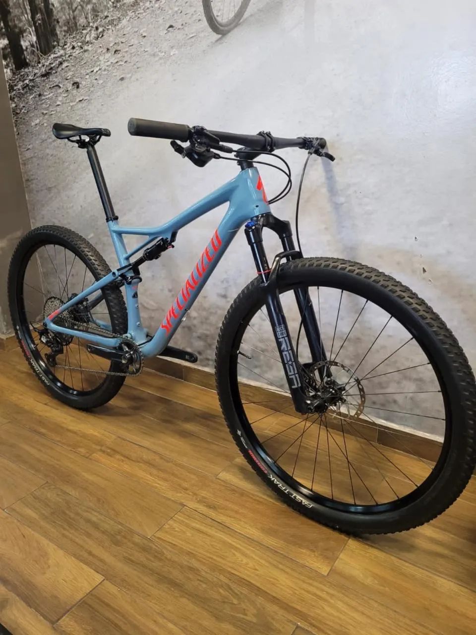 Specialized Epic Expert Carbon 2019 - Foto 2