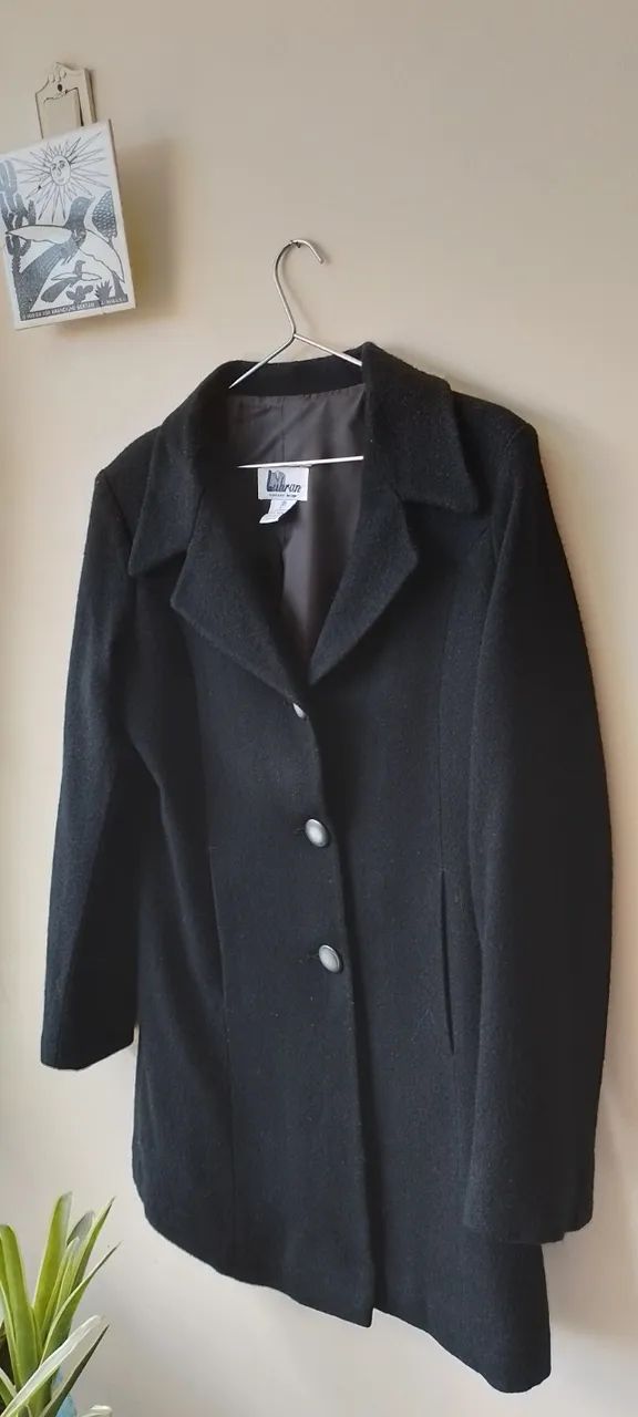 Blazer em malha e Casaco feminino lã preta - Foto 4