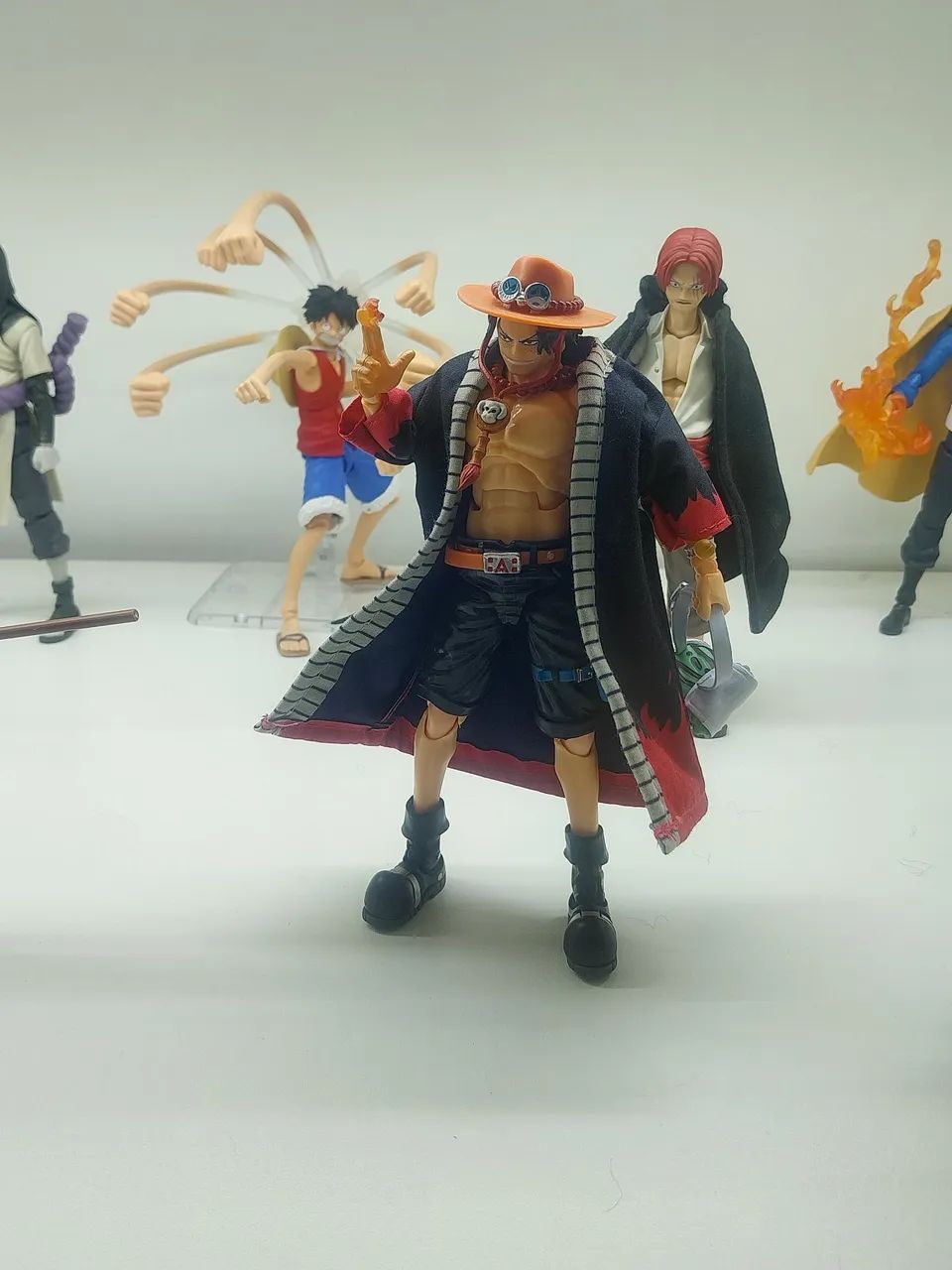 S.H.Figuarts  Portugas D Ace Bootleg - Foto 5