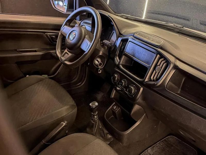Fiat Strada Endurance 1.4 Flex 8V CS Plus 2022 - Foto 4