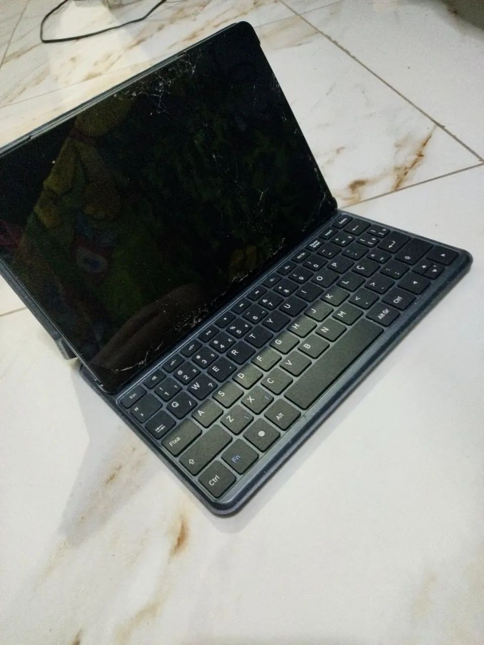 Vendo positivo vision tab 10 (com defeito, ser para retirada de peças) - Foto 2