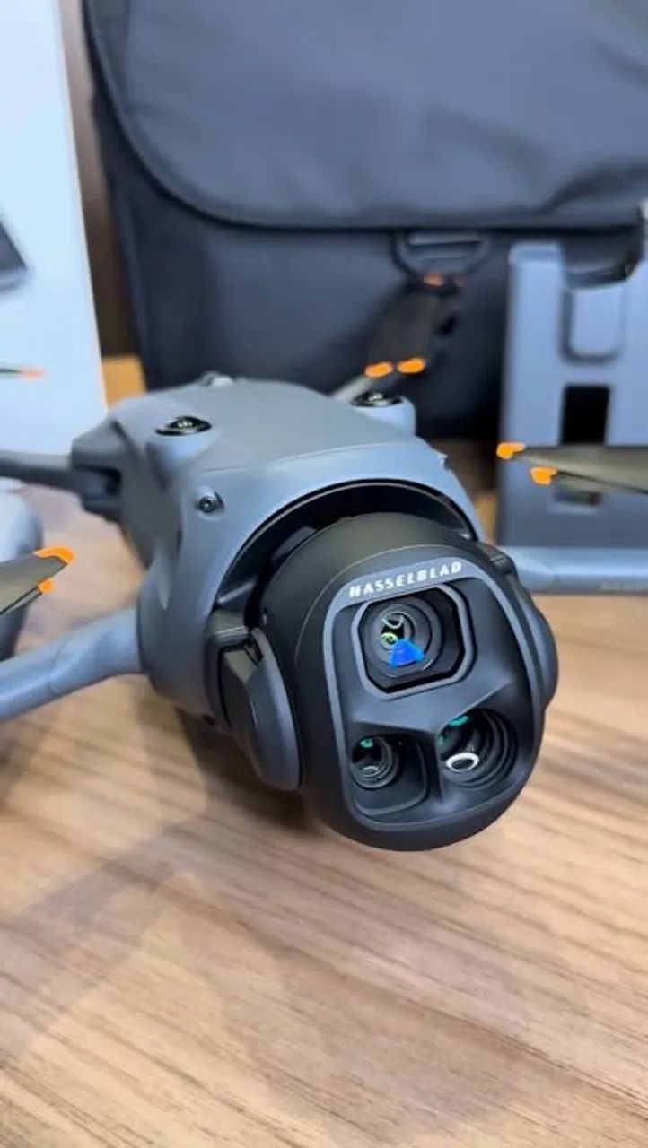 DJI Mavic 4 pro combo  - Foto 2