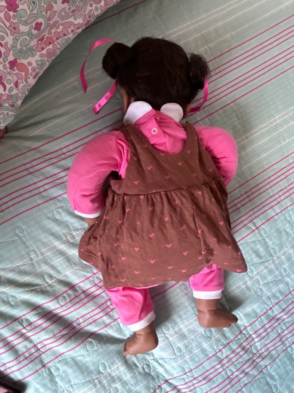 Boneca bebê reborn 60cm  - Foto 5