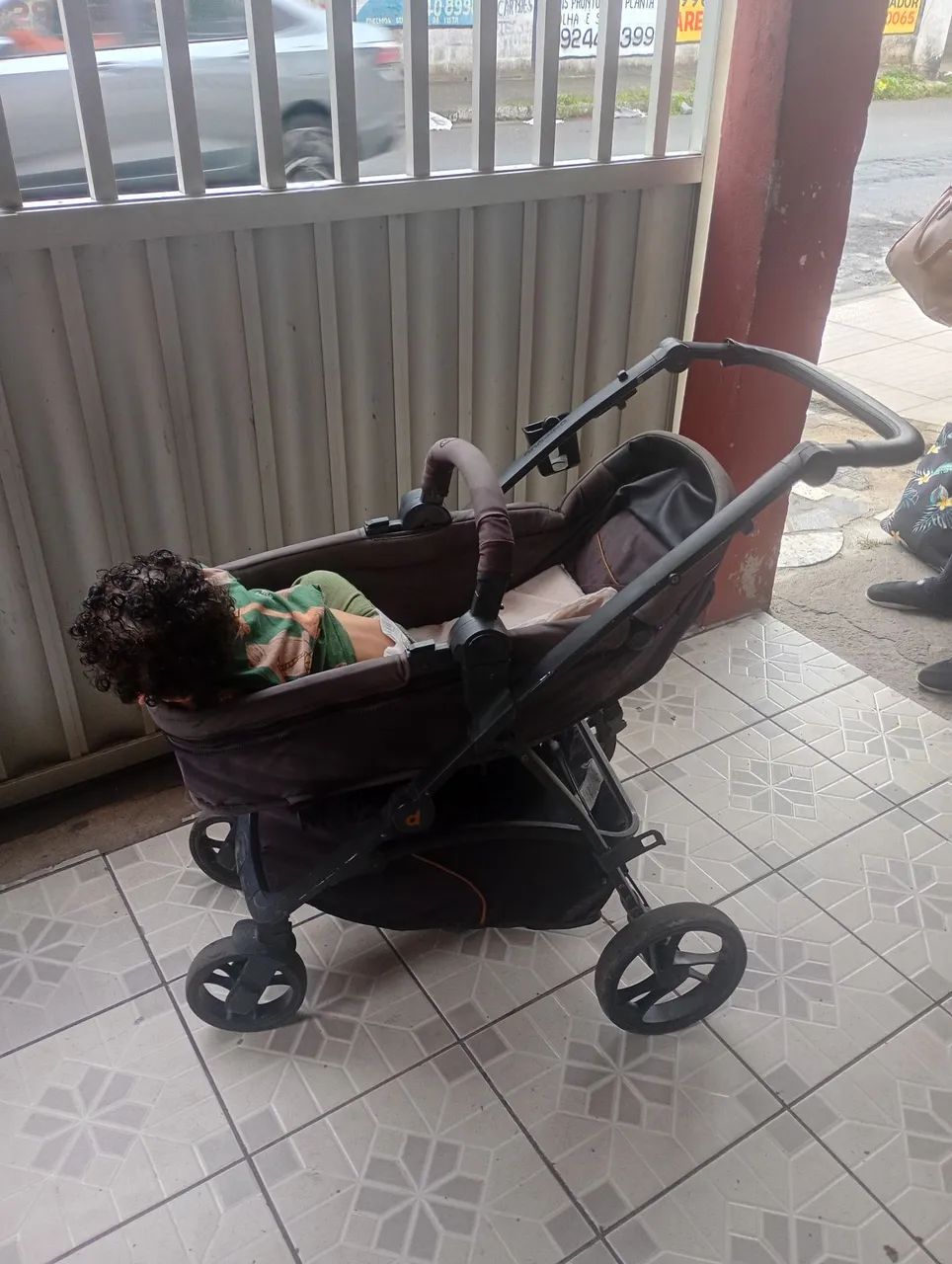 Carrinho de bebê - modelo Moisés  - Foto 2