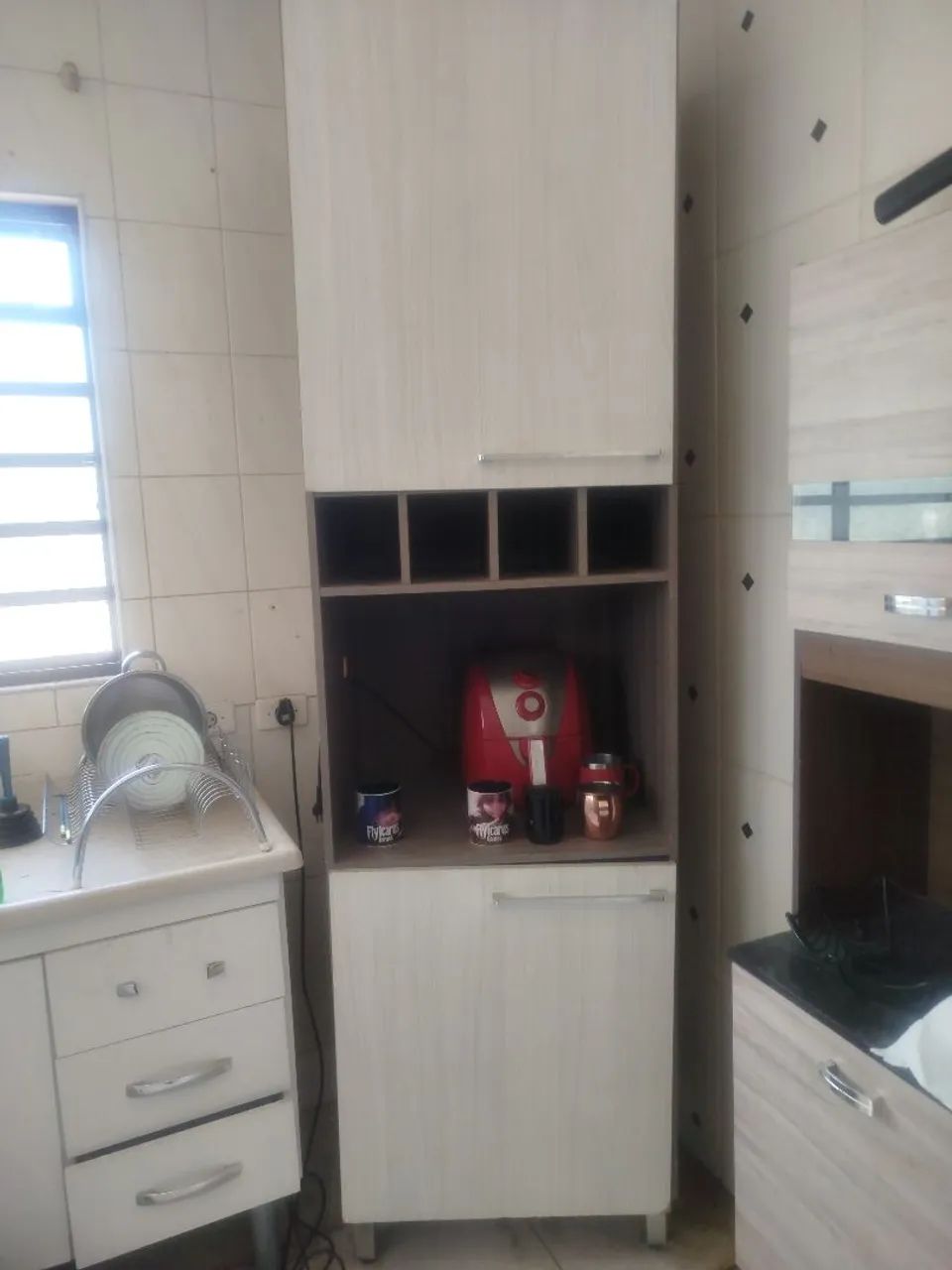 Móvel Multiuso Alto
