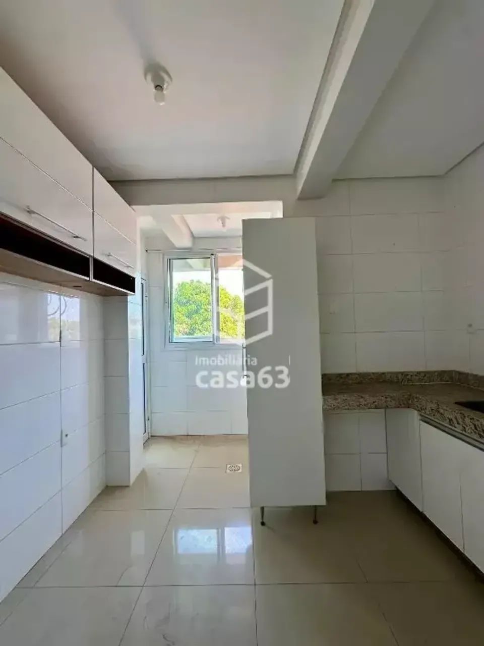 Apartamento com 3 Quartos (sendo 2 Suítes), 2 Vagas de Garagem Cobertas - Foto 5