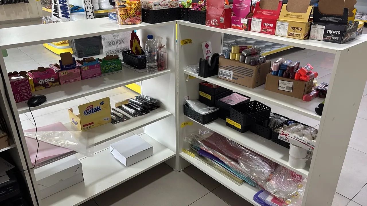 Balcão  caixa com expositor  - Foto 2