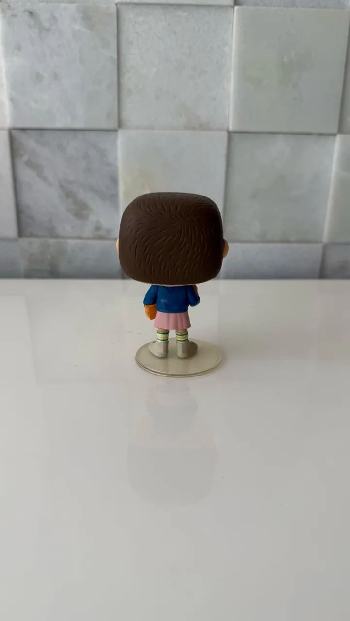 Funko Pop Stranger Things Eleven with Eggos #421 - Loose - Foto 3