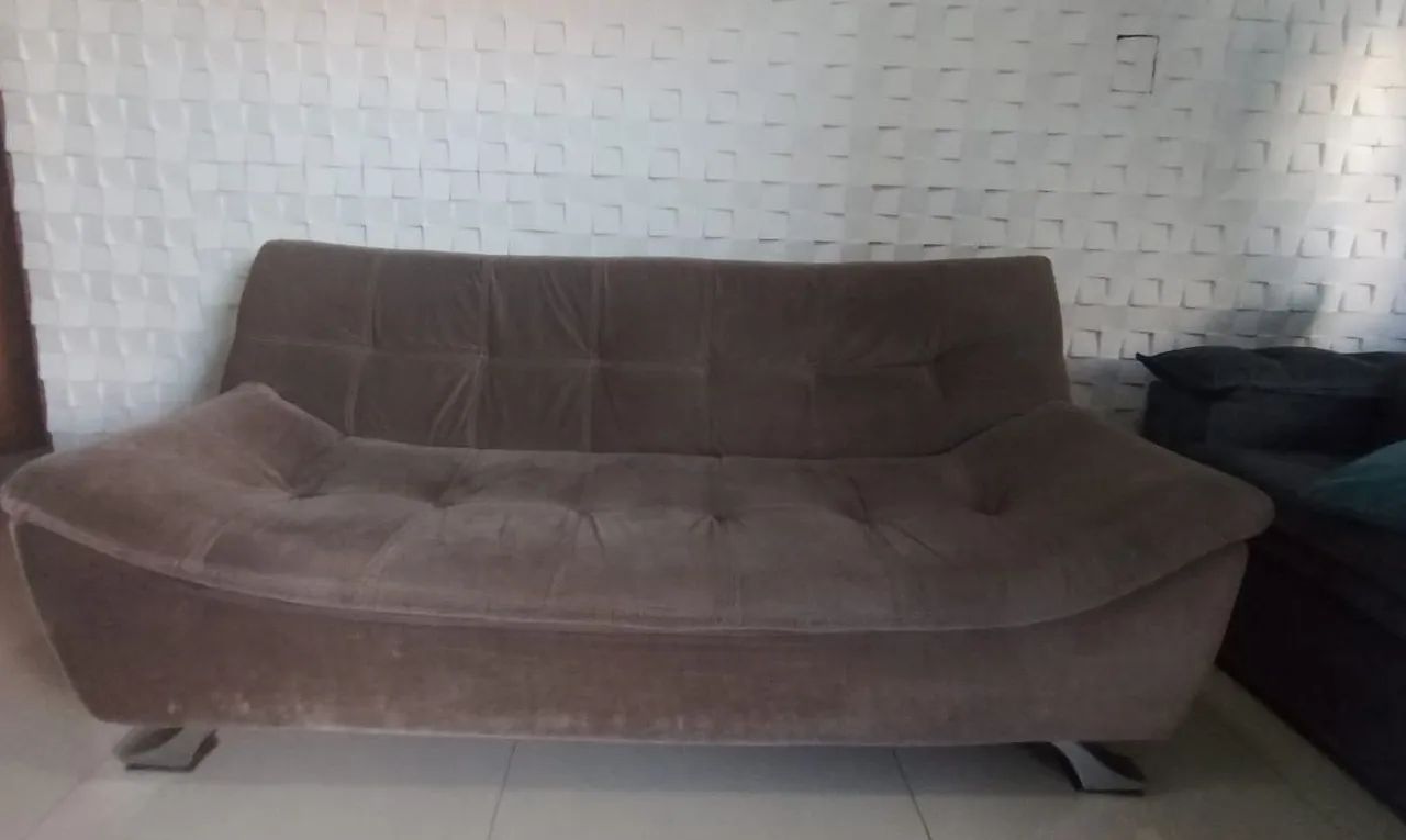 Sofá marrom 2 metros 64985850589825120