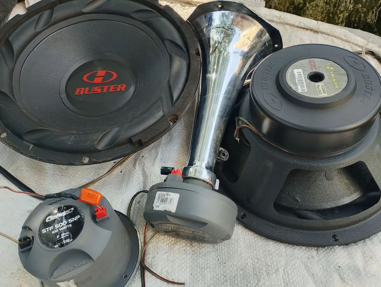 Kit som automotivo 