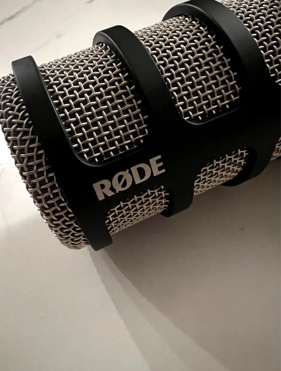 3 Microfones PodMic RODE451967723976140802