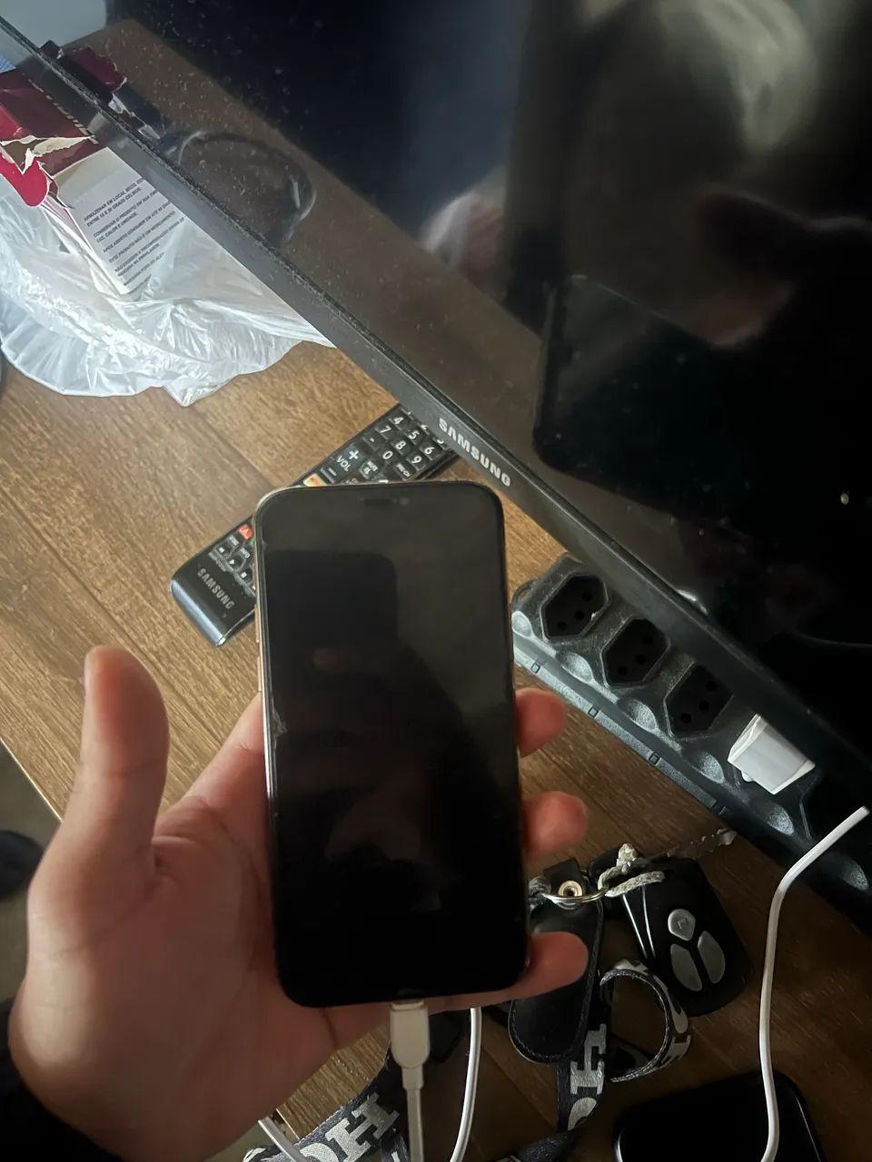iPhone 11 Pro usado - Foto 2