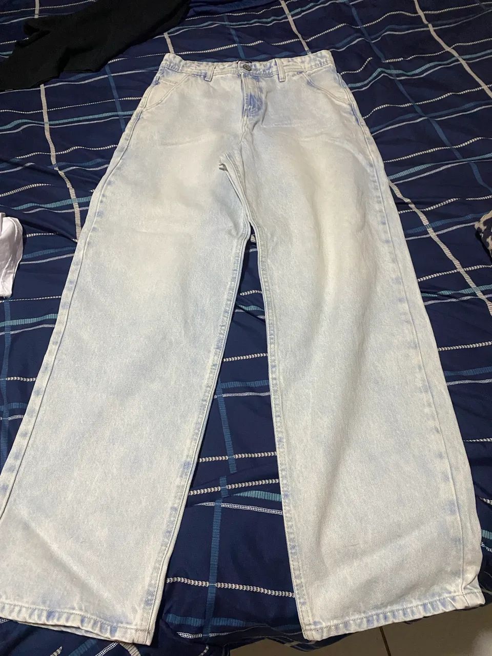 Calça super baggy 