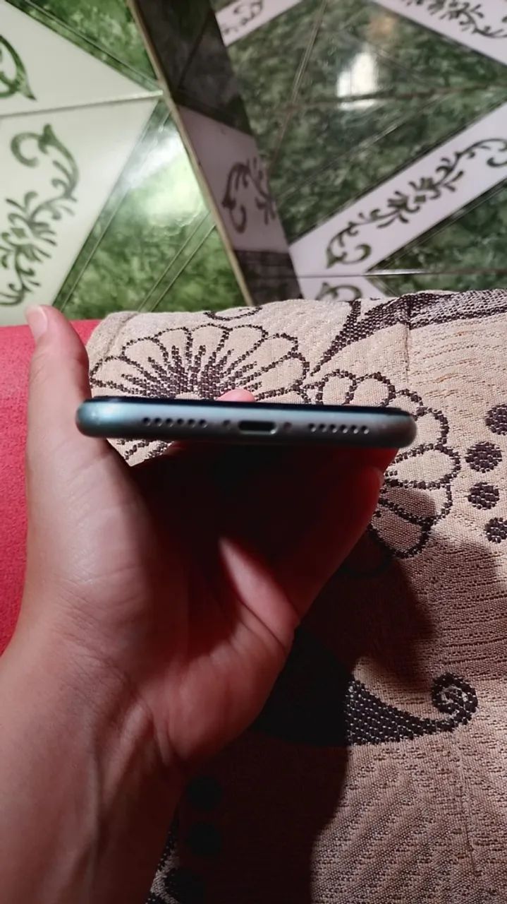 Pra vender ligeiro , iPhone 11 todo bom - Foto 3