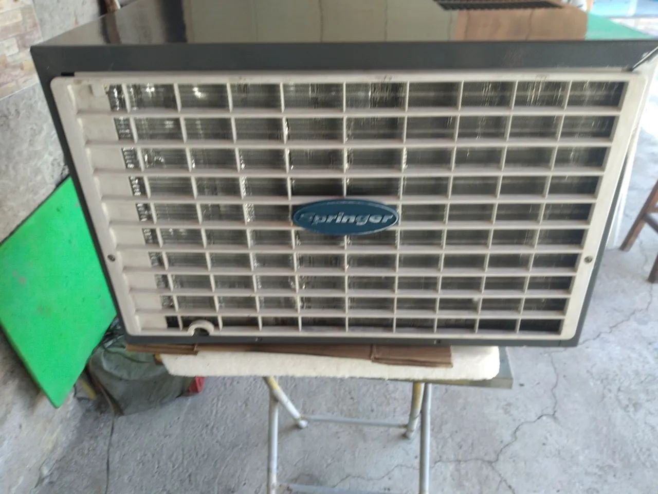 AR CONDICIONADO DE JANELA SPRINGER SILENTIA 21.000 BTUS 220V MECÂNICO  - Foto 4