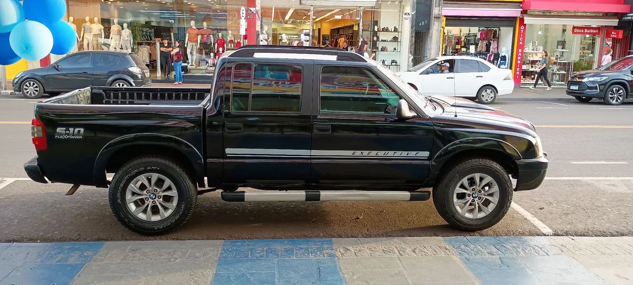 Chevrolet S10 S10 P-Up Executive 2.4 MPFI F.Power CD 2011