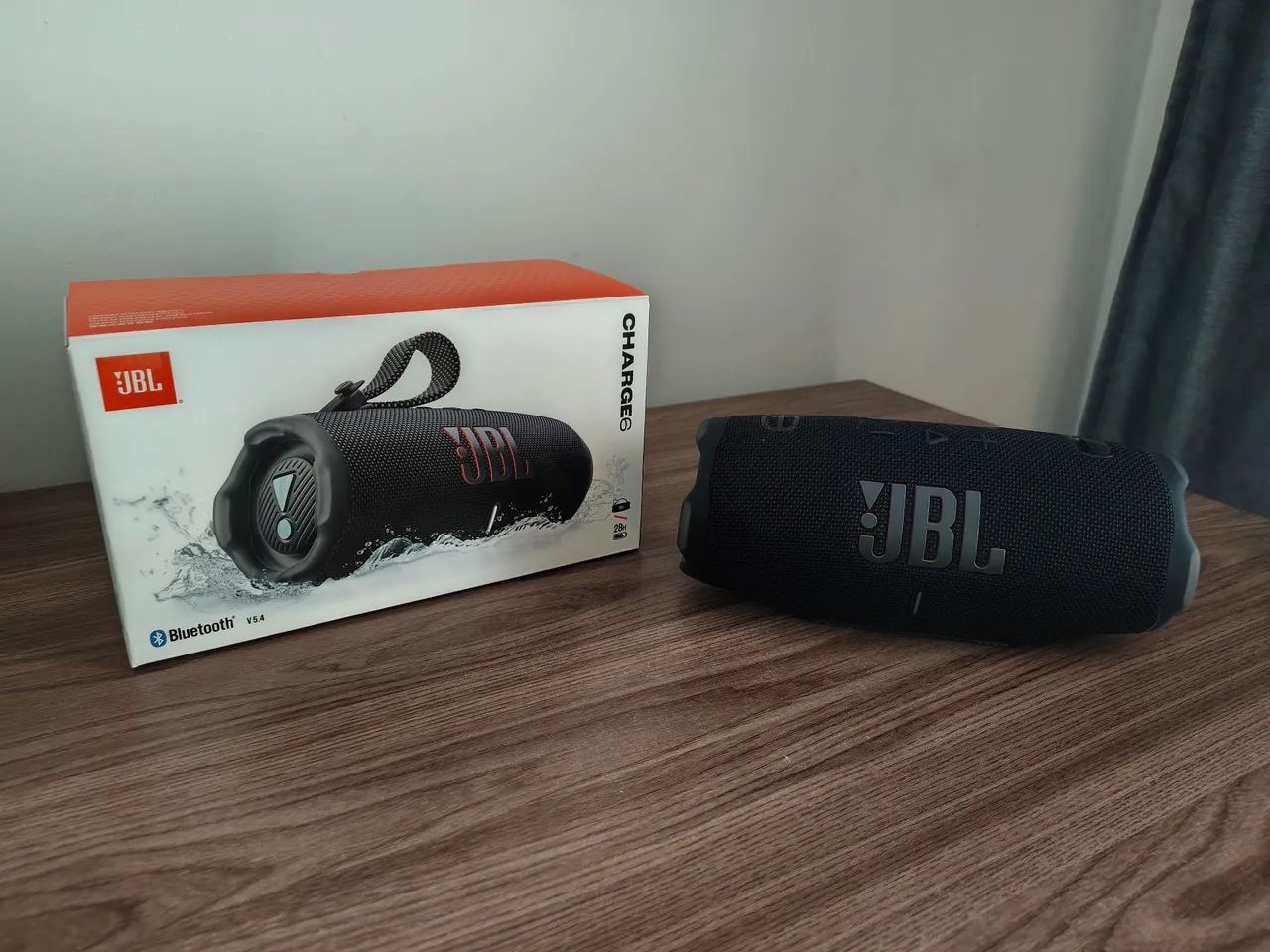 JBL Charge 6 