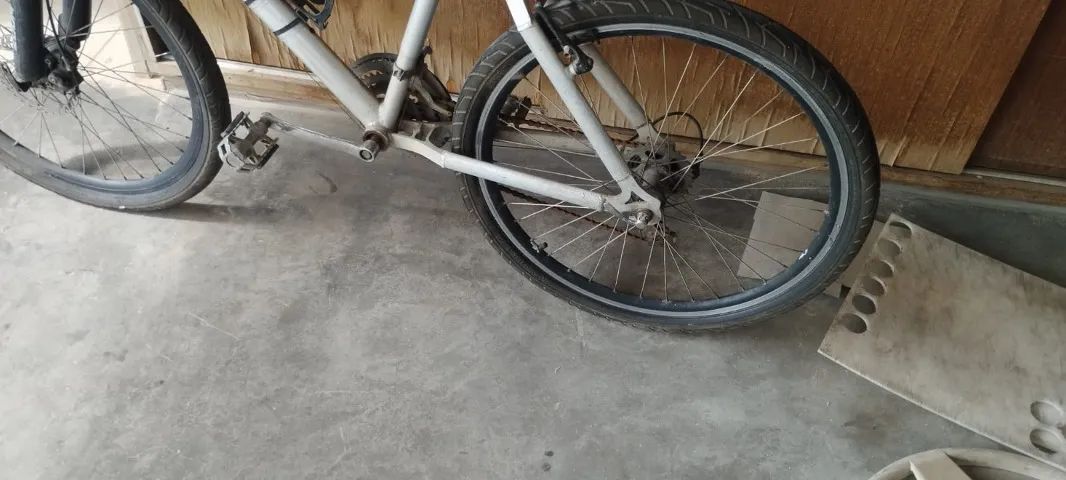 BICICLETA TODA DE ALUMINÍO - Foto 4