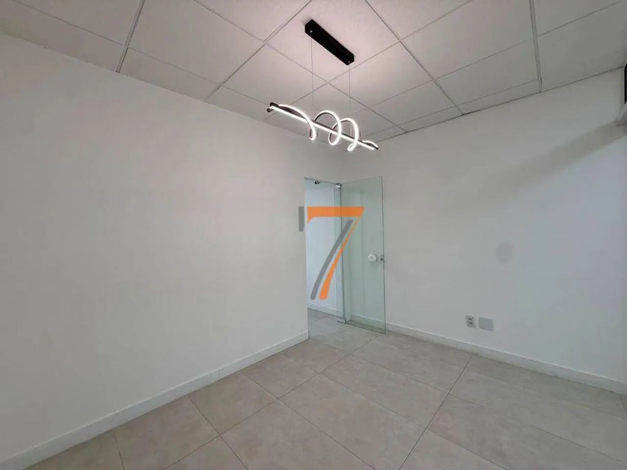 Sala para alugar, 37 m² por R$ 3.660,00/mês - Estreito - Florianópolis/SC - Foto 4
