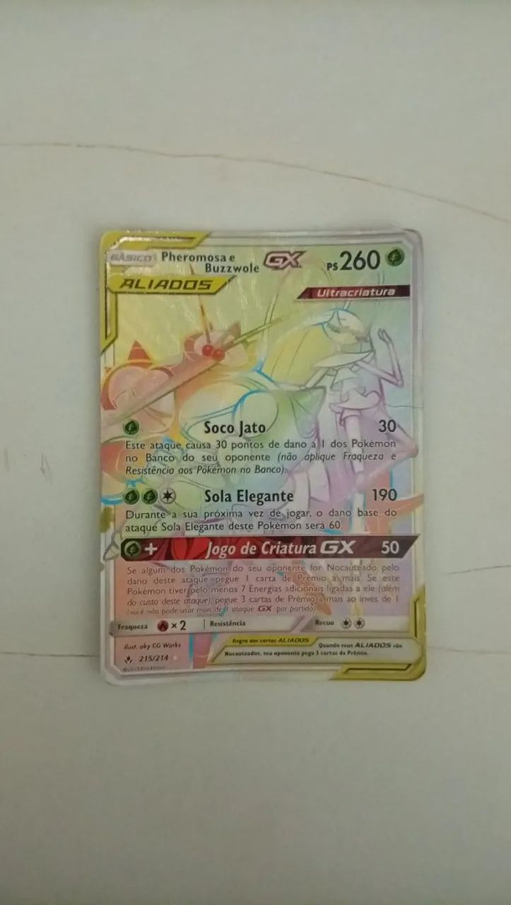 Carta de Pokémon Pheromosa e Buzzwole GX full art