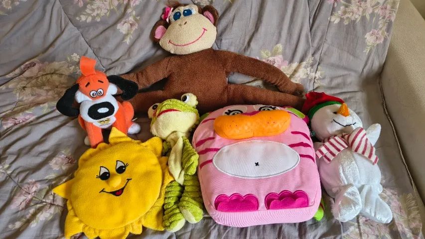 Lote pelúcias Sol macaco sapo inkoos dtc
