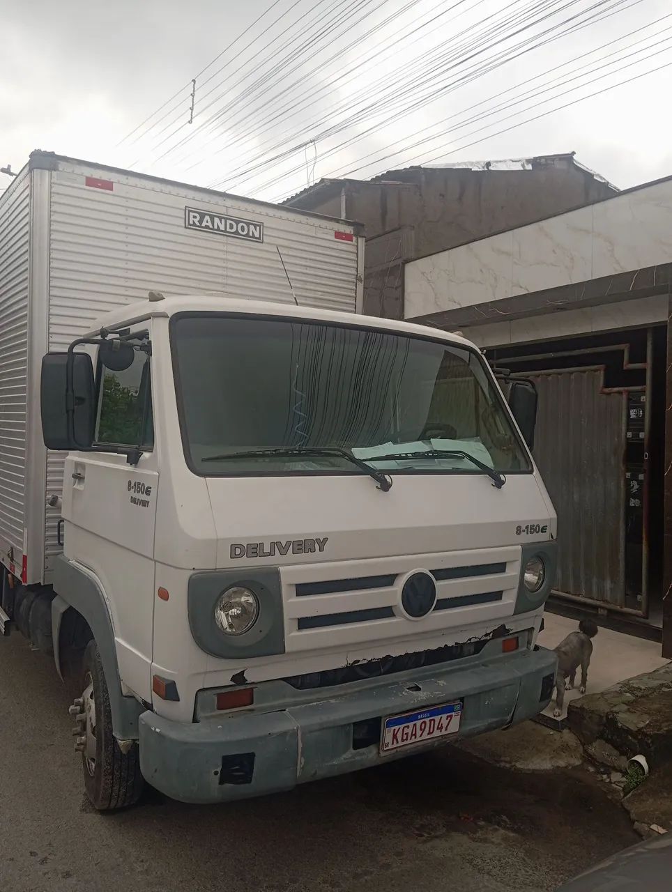 Caminhão delivery 8150e dispenso curiosos  - Foto 5