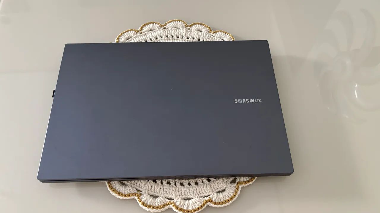 Notebook Samsung Book 13 4gb 256gb Ssd 15,6" W11 Cor Cinza- - Foto 5