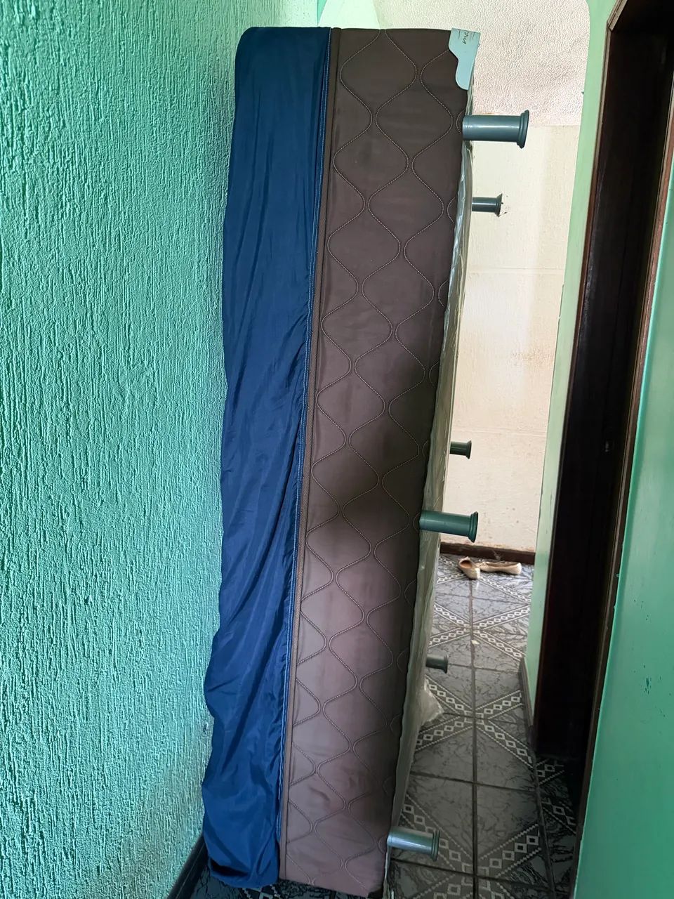 Cama de solteiro BOX