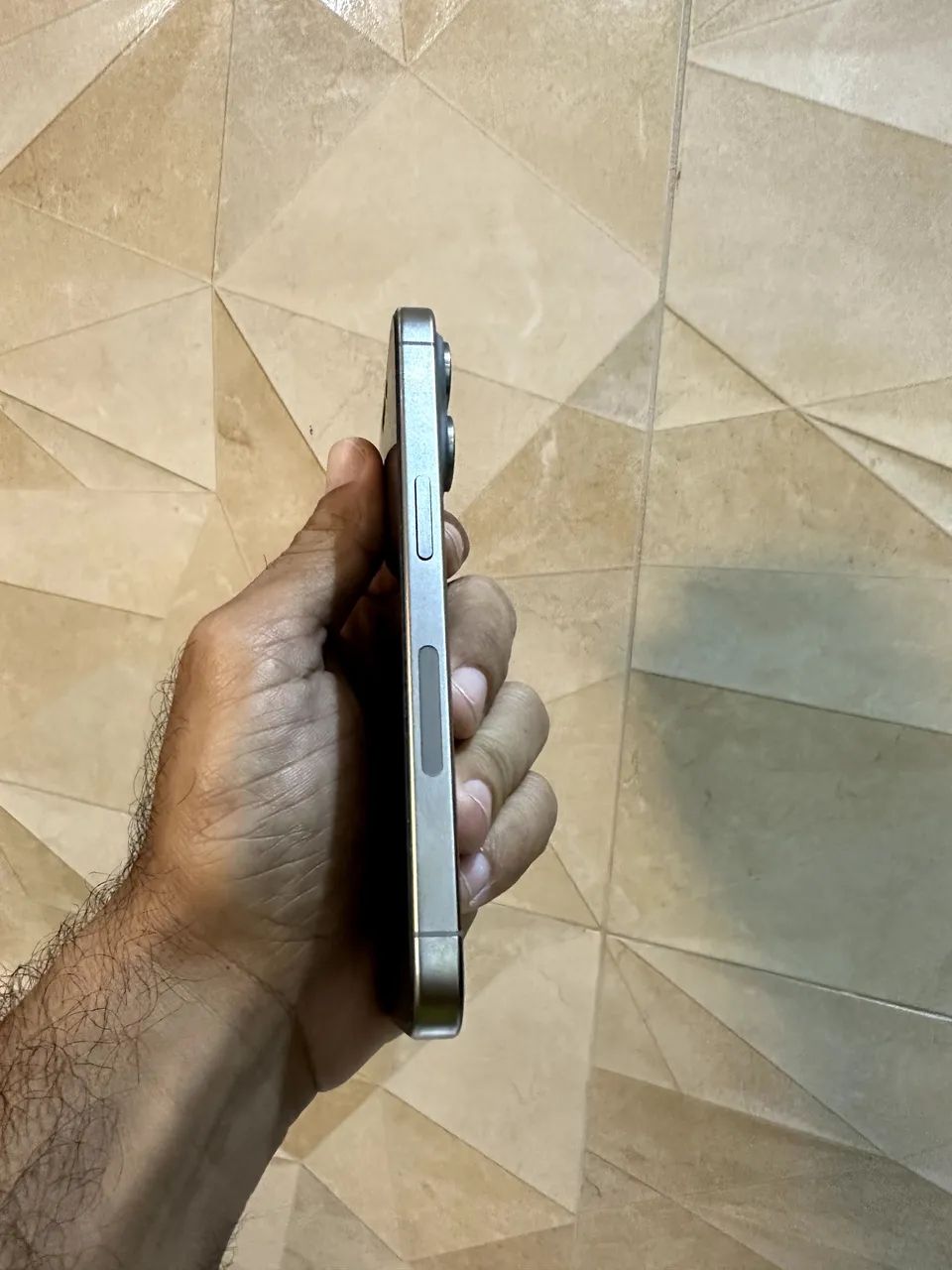 iPhone 15 pro - 128 gb 