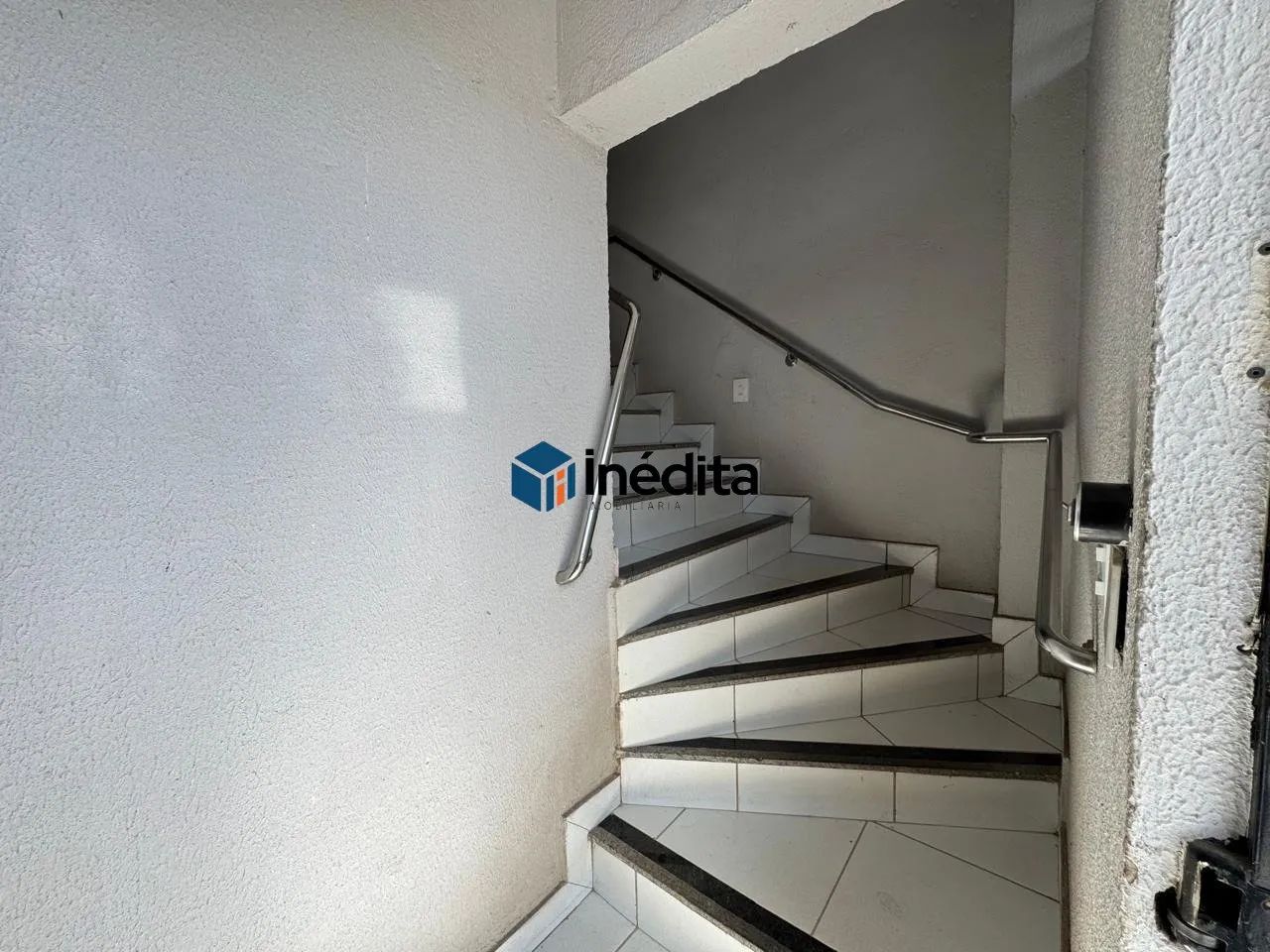 Excelente oportunidade de locação de Sala Comercial, 1º piso, Setor Sudoeste, R$850,00/mês - Foto 4