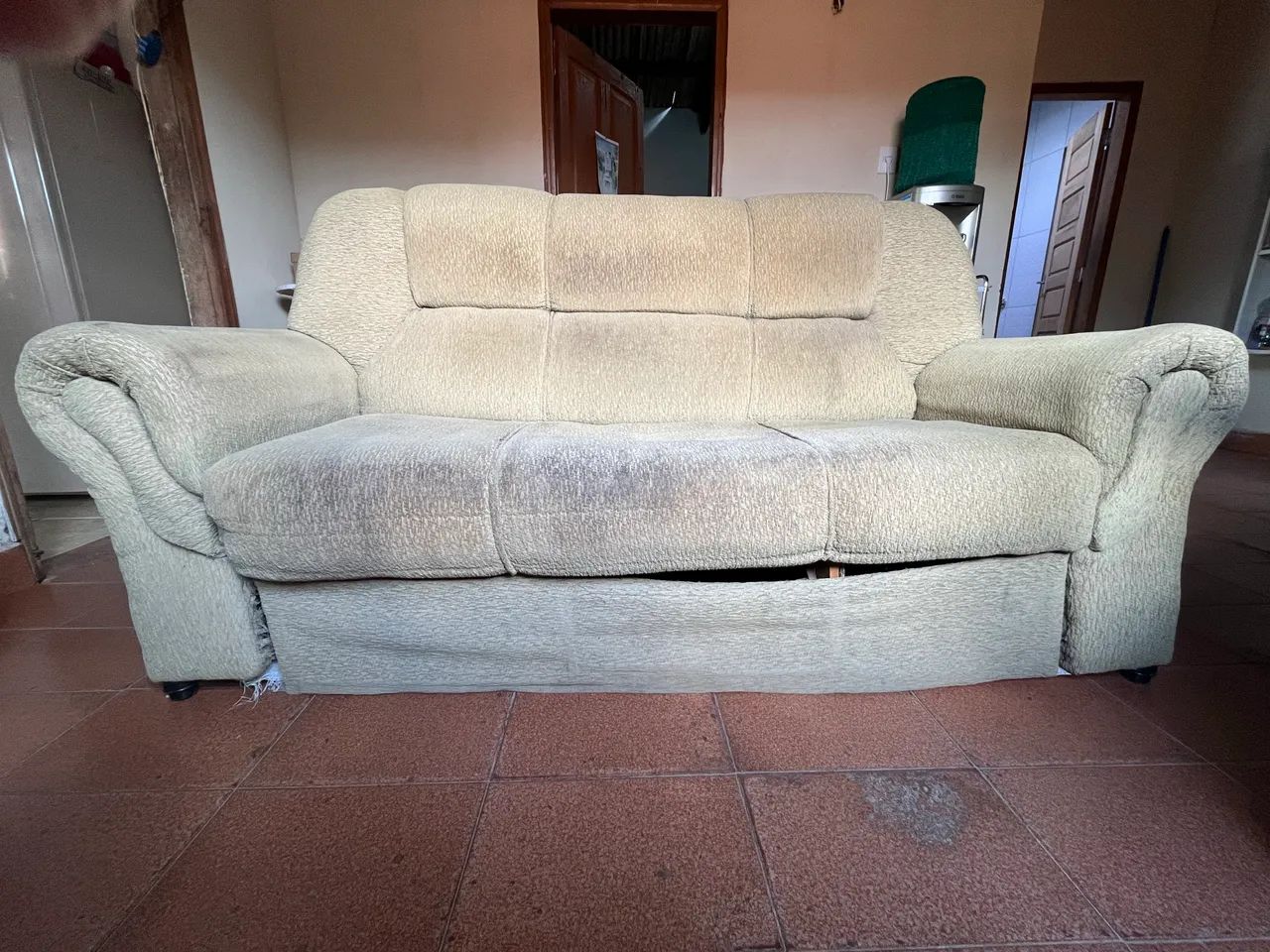 Sofá 3 lugares - Foto 3