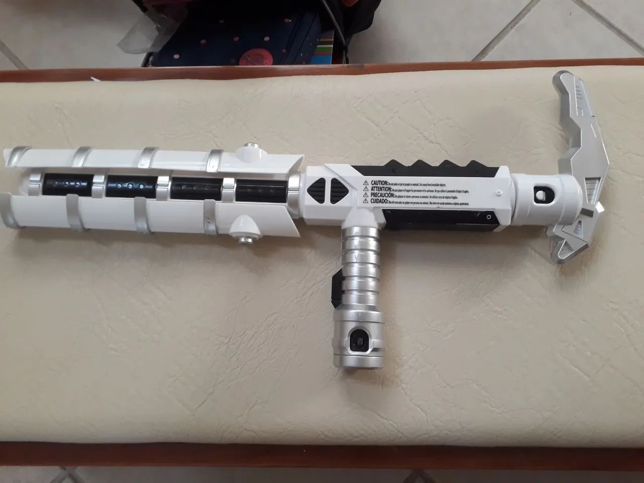 Bastão Starwars Bladebuilders eletrônico  - Foto 4