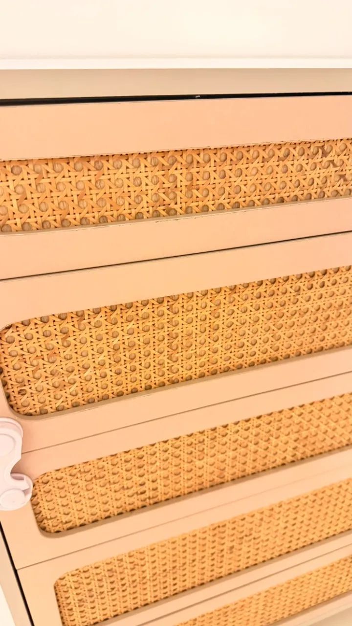  Cômoda planejada em MDF com palhinha  - Foto 2