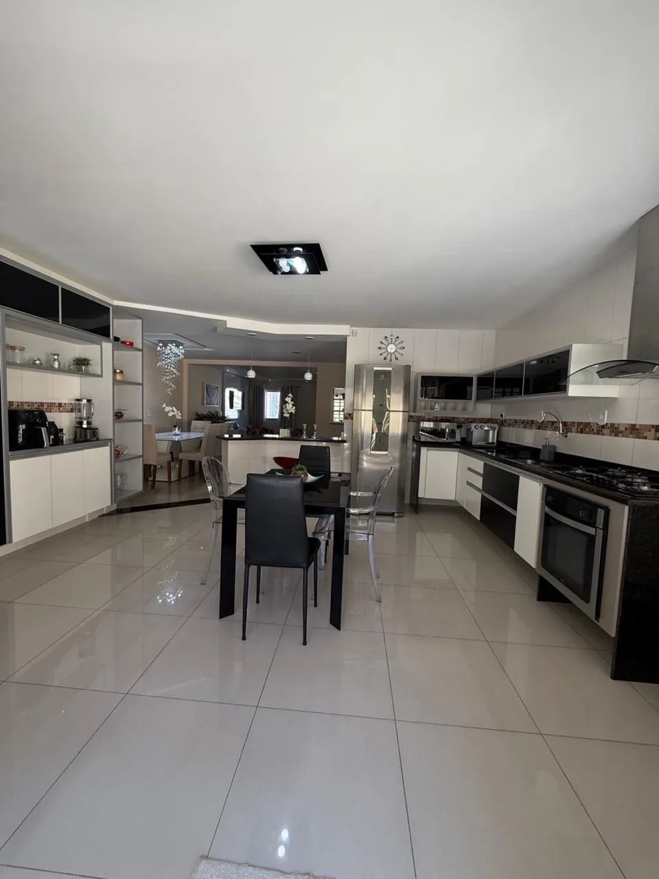 VENDO CASA DUPLEX DESLUMBRANTE - MUTONDO  - Foto 5