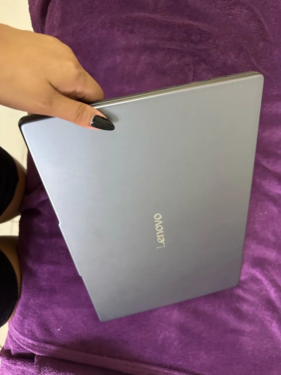 Lenovo IdeaPad Slim 3 15IRU10 - Foto 2