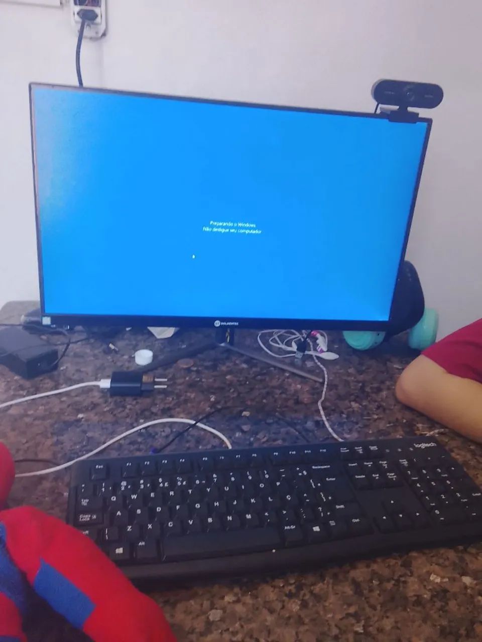 Monitor omoledled,ele funciona sem o gabinete  - Foto 5