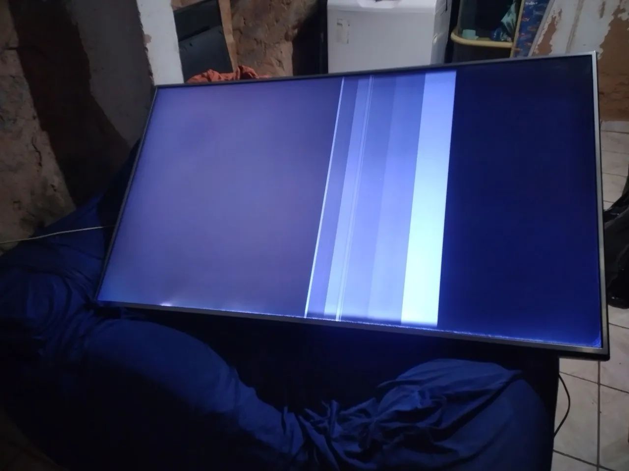 Vendo uma tv lg de 60 polegadas com defeito na tela  - Foto 4