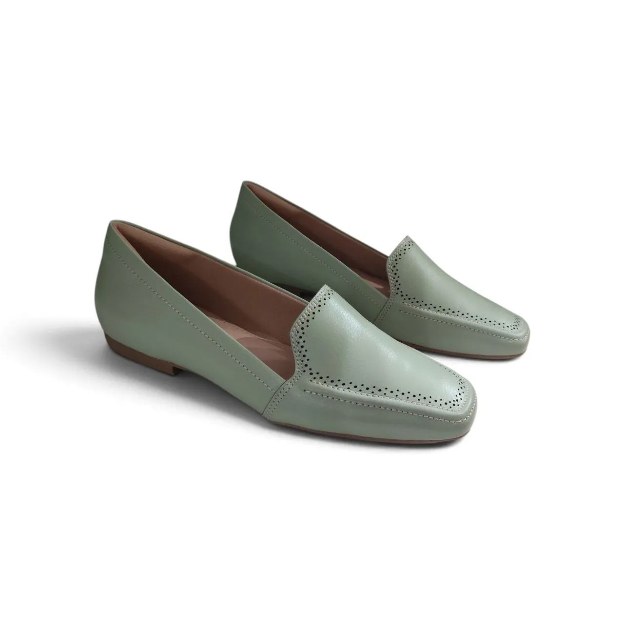Mocassim couro feminino