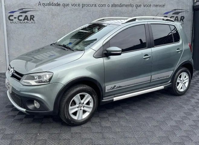 Volkswagen Crossfox 1.6 MI Total Flex 8V 5P 2011