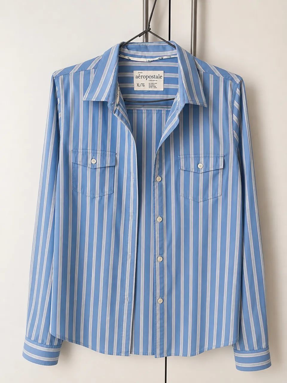 BLUSA AZUL E BRANCO AEROPOSTALE